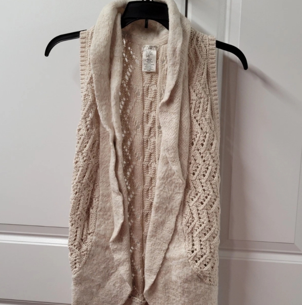Max Studio Kids Sweater Vest Girls Size: Large 14 Cute
